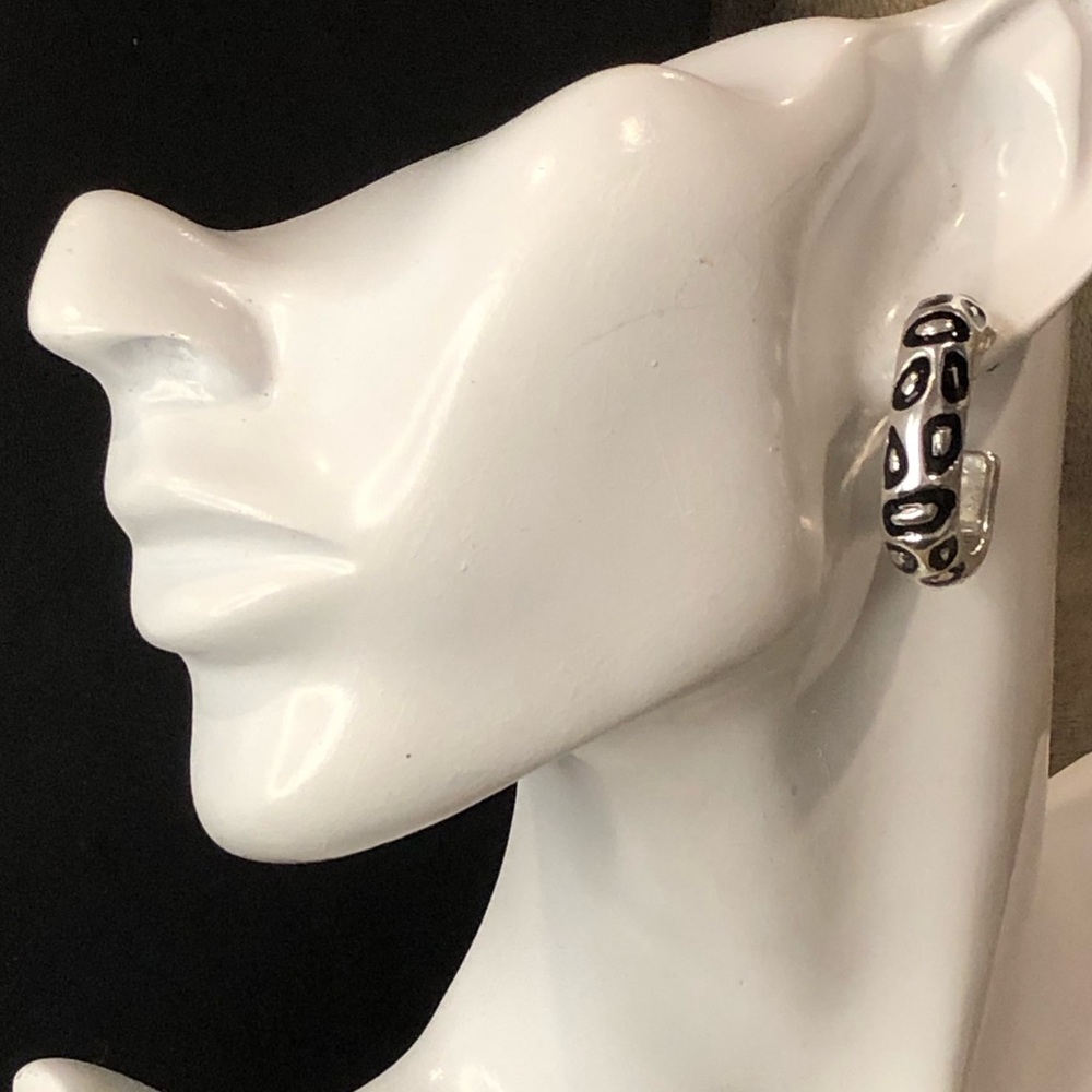 SIMON SEBBAG Sterling Silver Leopard Print Square Hoop Earrings NWOT